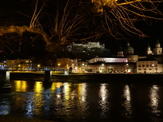 Salzburgnischen SalzburgStadt Salzburgcity Bilder Pictures Fotos Pics Filme Vidoschnitte Videos - es ist sch&ouml;n hier